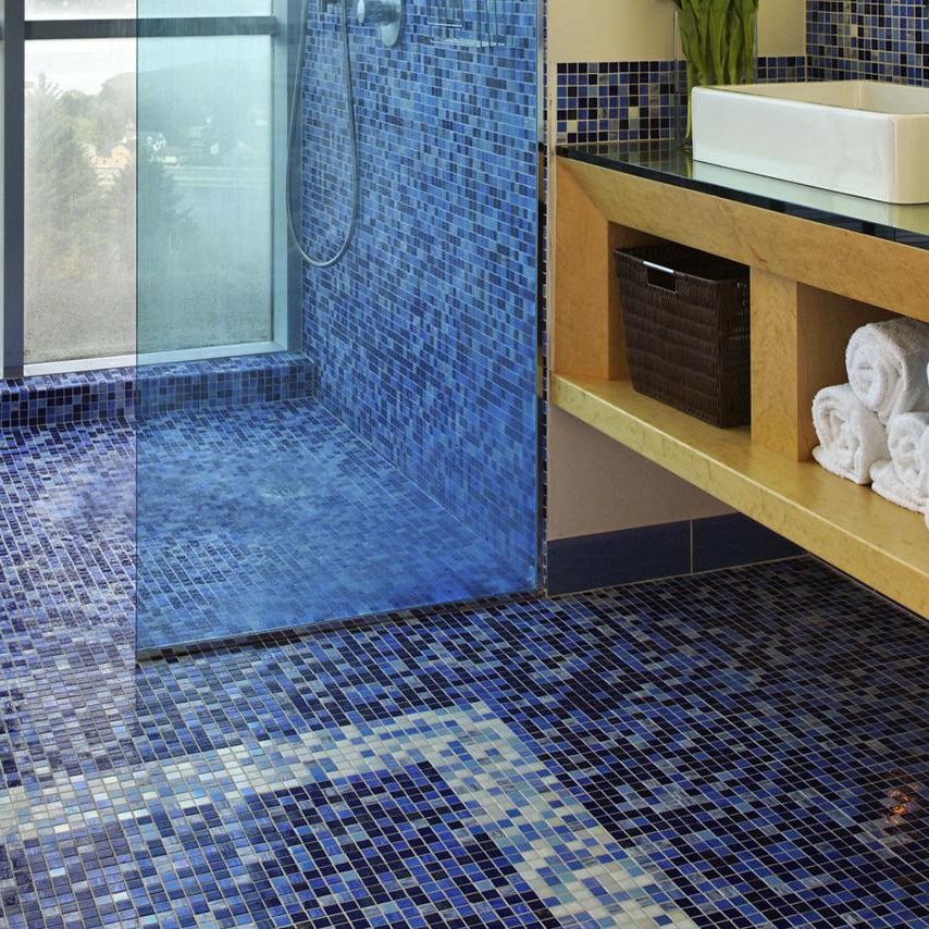 Can you use glass tile outside