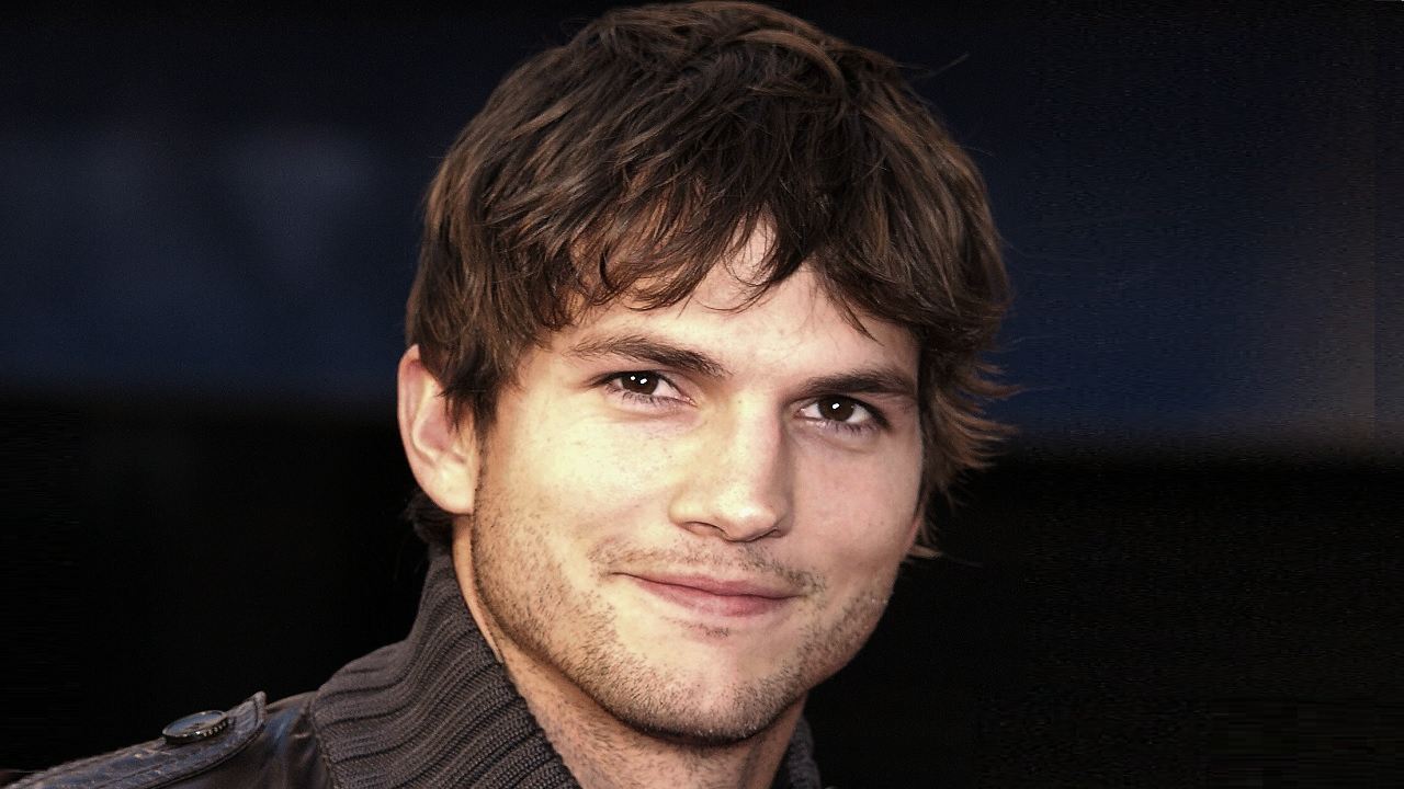 Ashton Kutcher Net Worth 2022