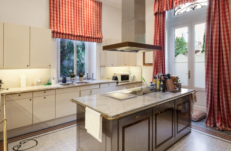 Kitchen Curtain Ideas That Will Elevate Your Cooking Space
